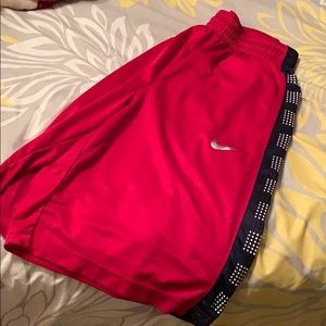Basketball shorts